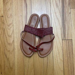Women Sandals / Size 8